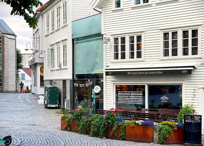 Charming Rooftop Apartment In Heart Of Stavanger